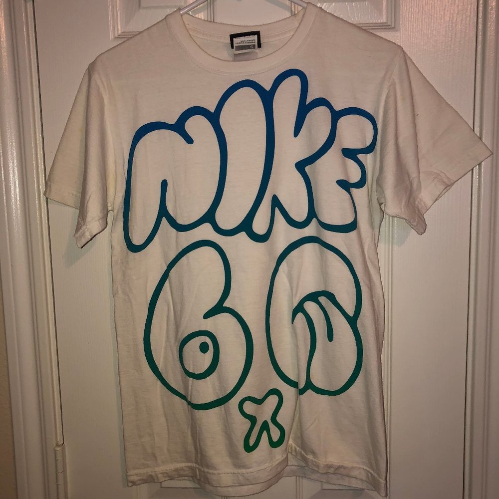 NIKE 6.0 GRAPHIC T-SHIRT